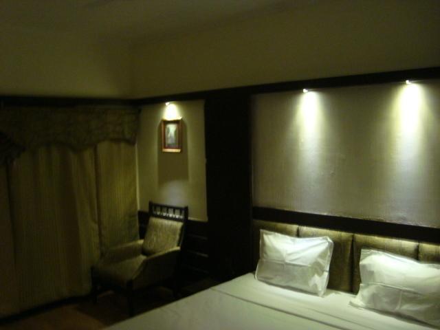 The Rajshahi Palace Hotel Indore Exterior photo